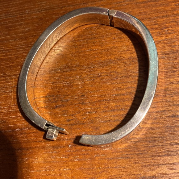 Sterling silver bangle - Picture 2 of 4